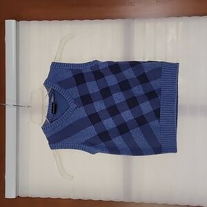 Kids knit vest. Size 3t. Calvin Klein brand